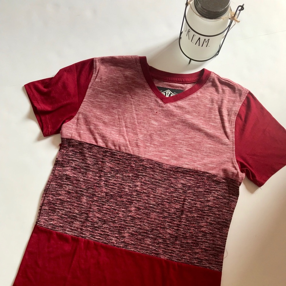 Brooklyn Cloth Work  Men’s Wear V-neck shirt - Picture 2 of 8